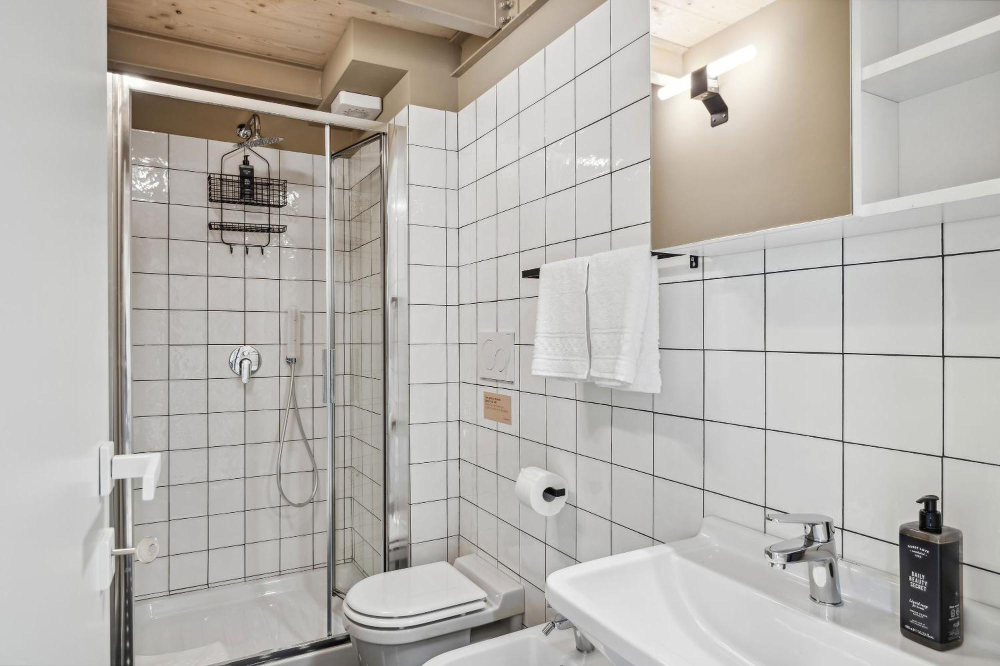 Limehome Rome Via Fortebraccio Номер фото
