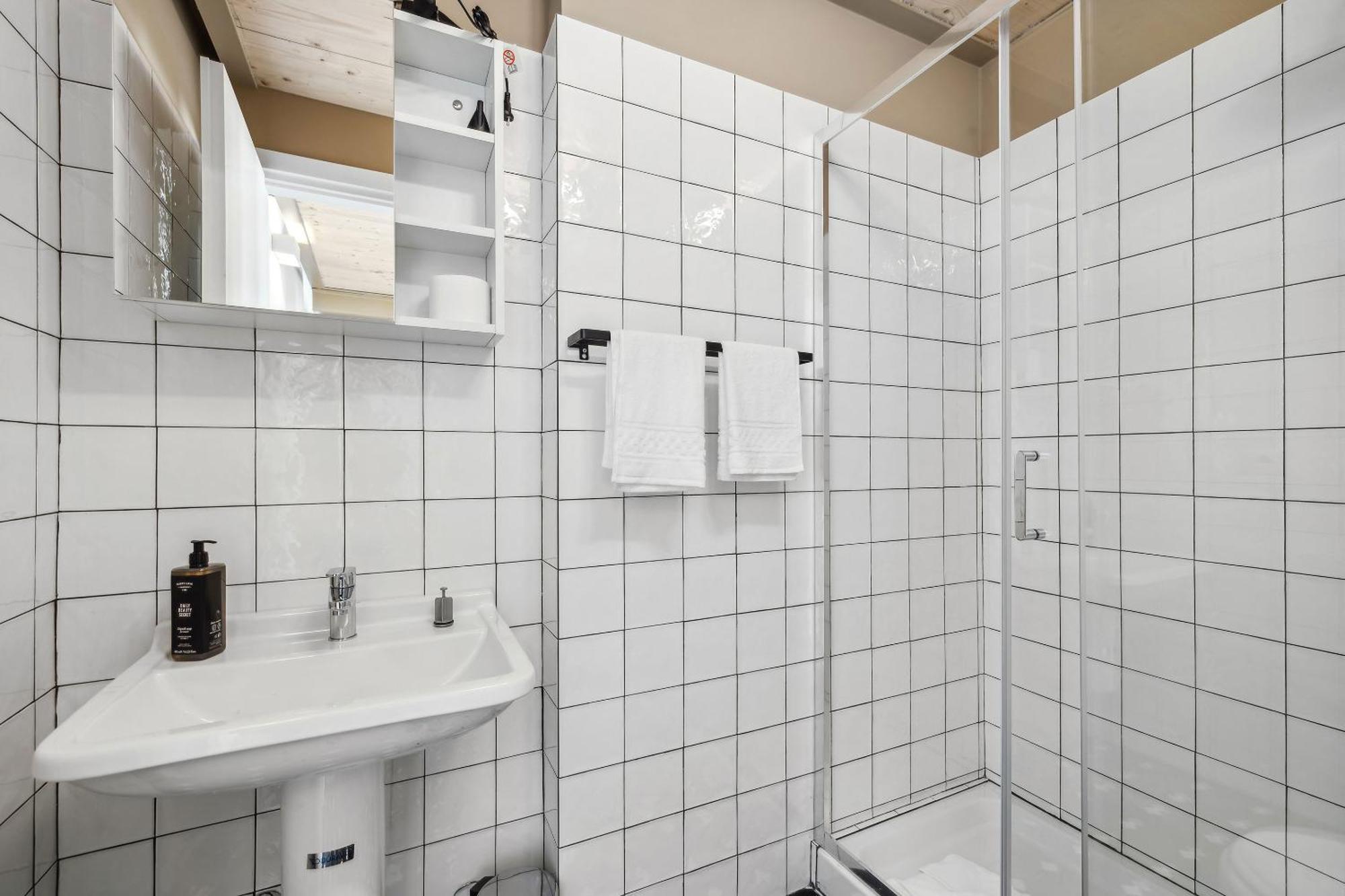 Limehome Rome Via Fortebraccio Номер фото